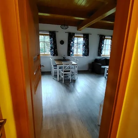 Apartmany Orlicke Zahori 컨트리하우스 *