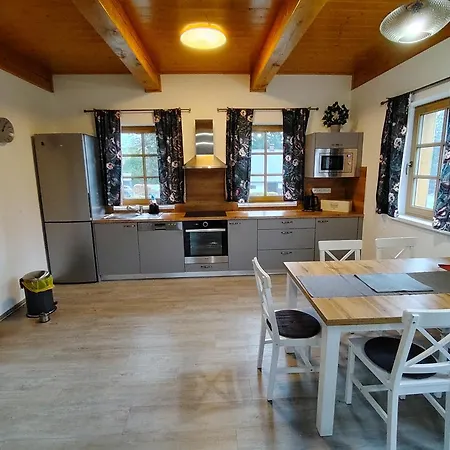 Apartmany Orlicke Zahori 컨트리하우스 *